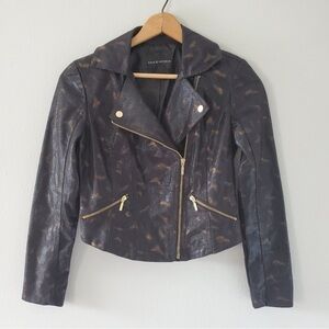 🔥4/$30 
Rock & Republic Metallic Snake Skin Vegan Leather Moto Jacket - S